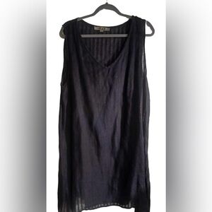 FLAX Size Large 100% Lithuanian flax material in black lightweight for summer